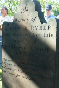 Jaocubs B. Ryder stone (d. 1814), photograph by Andrea Coyle.